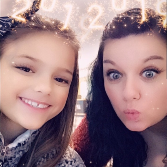 Meet your Posher, Kassandra - Picture 1 of 1